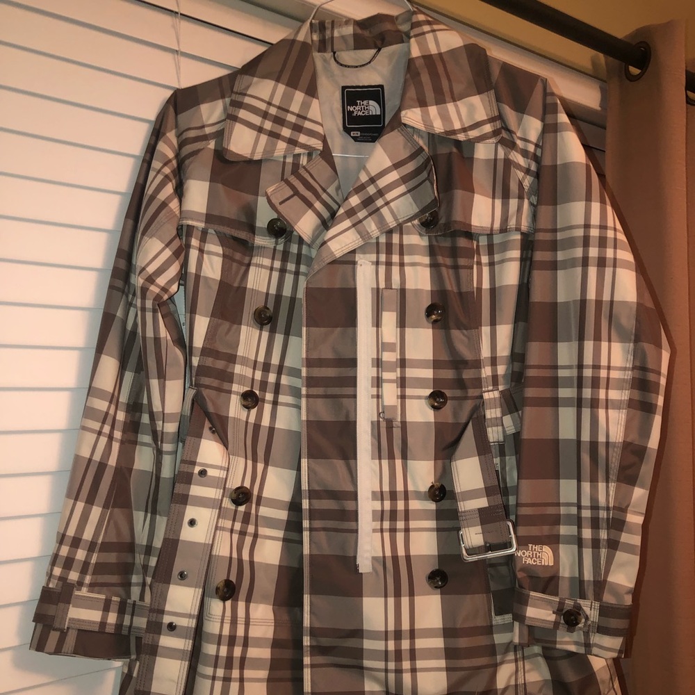 North face women’s rain coat